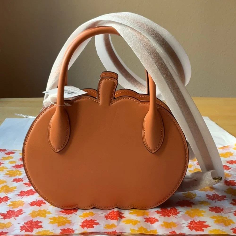 🎃  COACH PUMPKIN BAG 🎃 NWT 🎃 - Picture 5 of 16